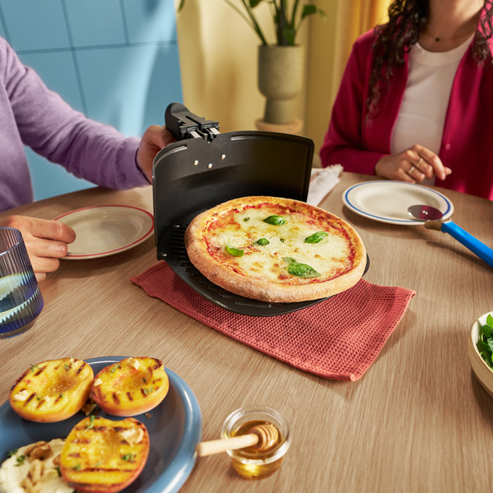 Philips Airfryer Pizza- und Grillrost HD9963/00 produkt in gebrauch
