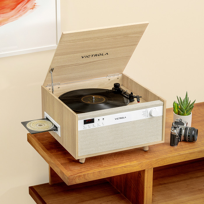 Victrola Century Hellbraun produkt in gebrauch