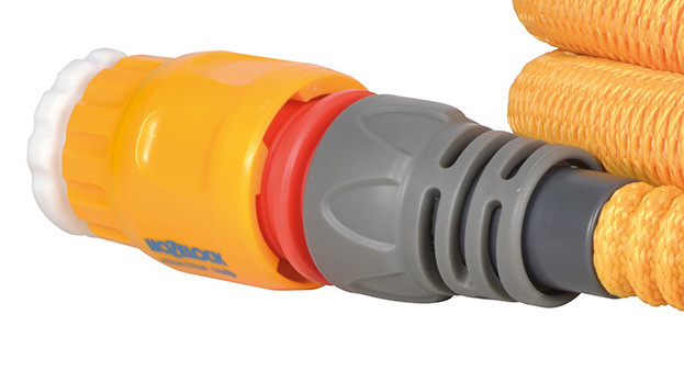 Hozelock Wonderhoze 15m including Spray Nozzle detail