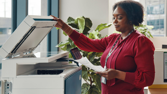 HP Color LaserJet Pro MFP 4302dw produkt in gebrauch