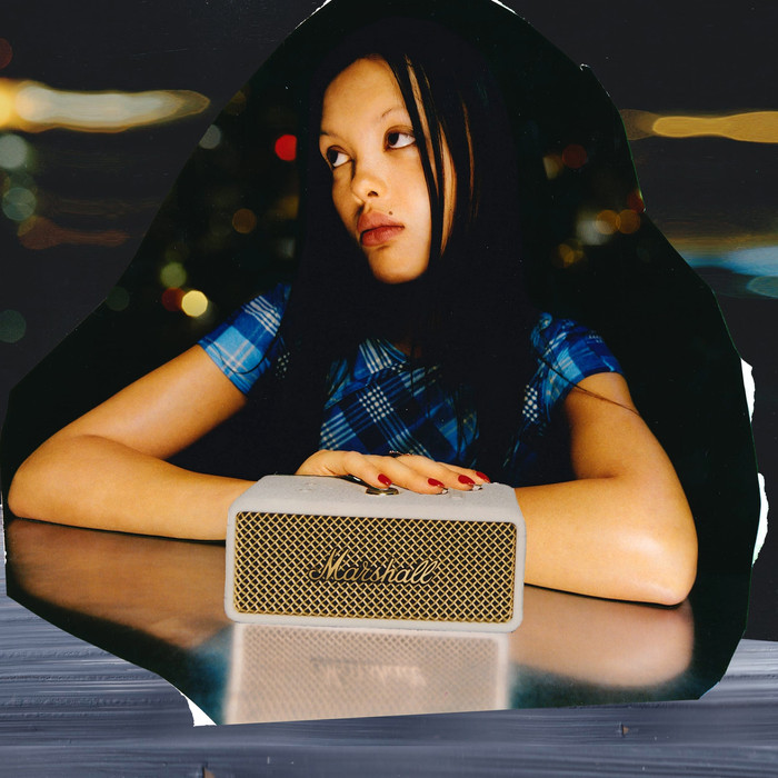 Marshall Emberton III BT Creme produkt in gebrauch