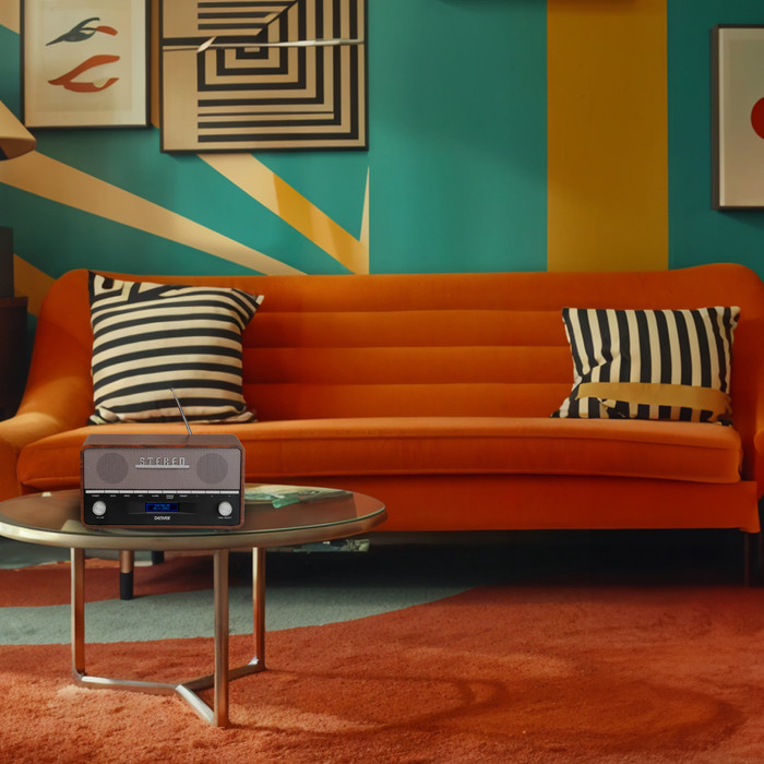 Denver DAB-36 Dunkelbraun produkt in gebrauch