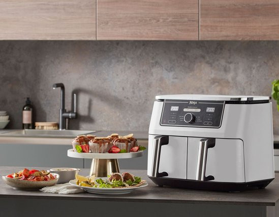 Ninja AF400EUWH product in use