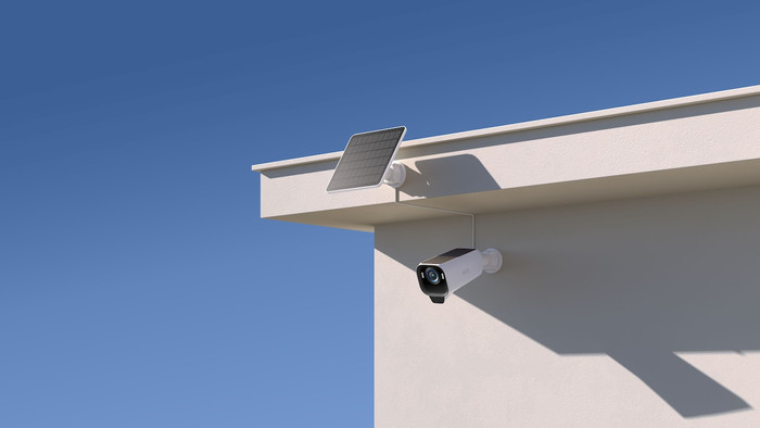 eufyCam S3 Pro 3er-Pack + Smart Display E10 produkt in gebrauch