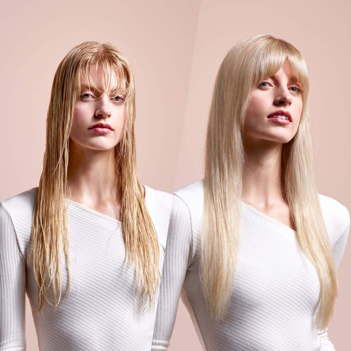 Dyson Airstrait Samtrot/Gold produkt in gebrauch