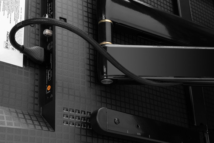 BlueBuilt Premium Schwenkbare Wandhalterung 37 Zoll - 75 Zoll detail