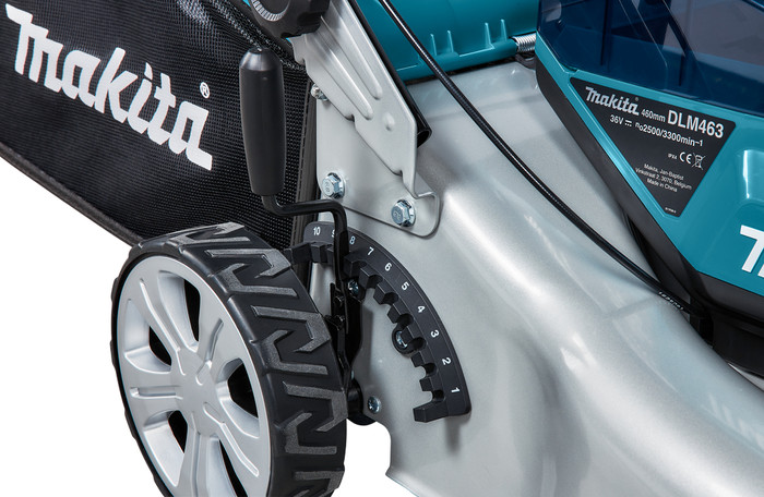 Makita DLM463PT with 5.0Ah Battery (2x) + Makita DUH602Z + 5.0Ah 18V Battery (2x) detail