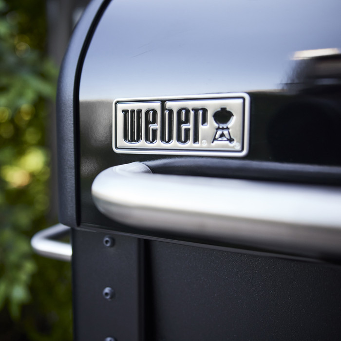 Weber Searwood + Weber Premium Cover Searwood detail