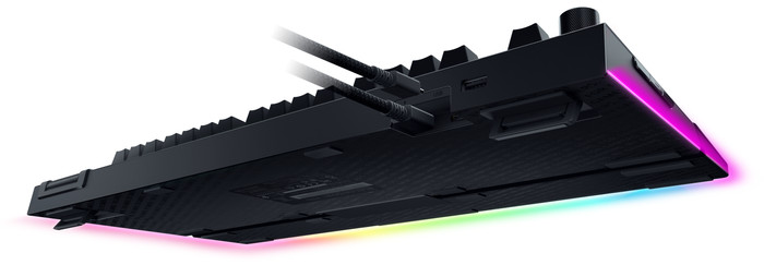 Razer BlackWidow V4 Pro Gaming Keyboard QWERTZ - Green Switch bottom