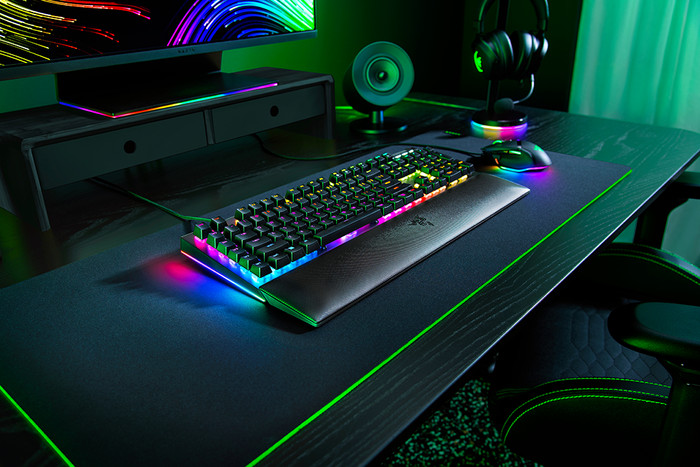 Razer BlackWidow V4 Gaming-Tastatur QWERTZ - Yellow Switch visueller lieferant