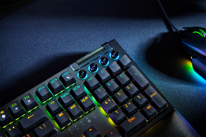 Razer BlackWidow V4 Gaming-Tastatur QWERTZ - Yellow Switch visueller lieferant