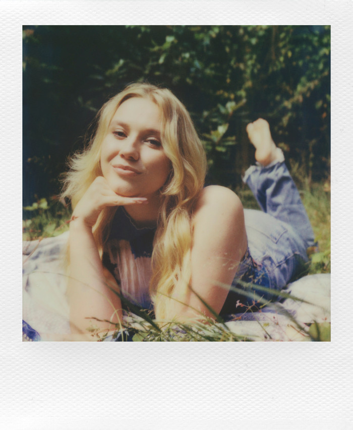 Polaroid Now 3 White + Color Film (8 units) null