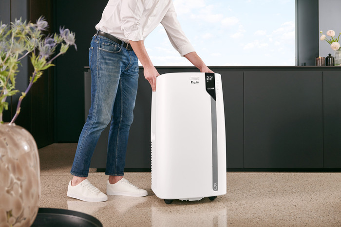 De'Longhi Pinguino PACEX105A+++ product in use