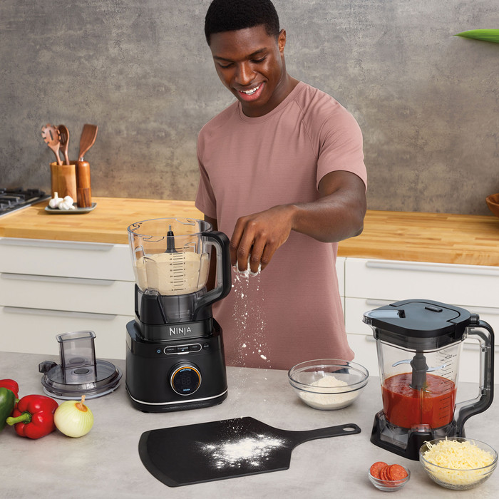 Ninja Detect Blender PRO TB401EU product in use