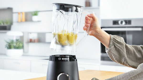 Bosch VitaPower Serie 4 MMB614GO produkt in gebrauch