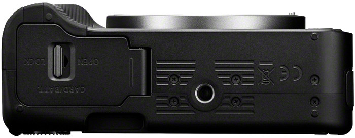 Canon EOS R50 V Content Creator Kit bottom