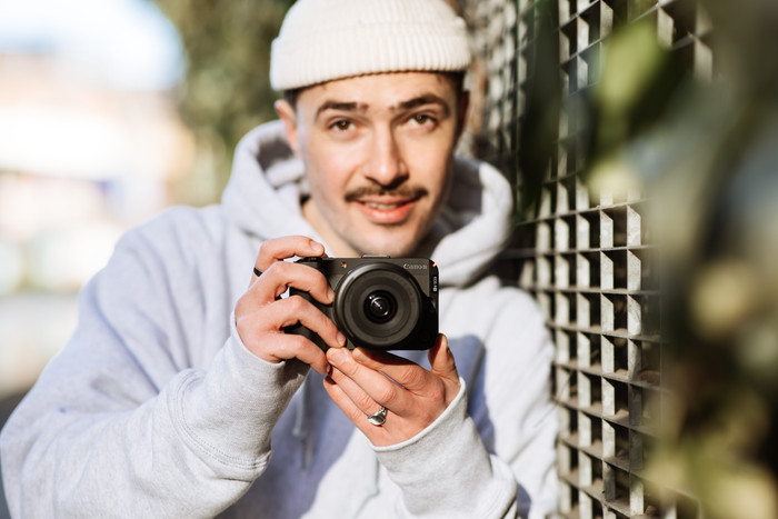 Canon EOS R50 V + 14-30mm f/4-6.3 visueller lieferant