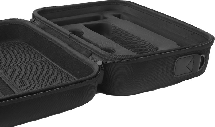 Nintendo Switch 2 + Donkey Kong Bananza + BlueBuilt Reisehülle innen