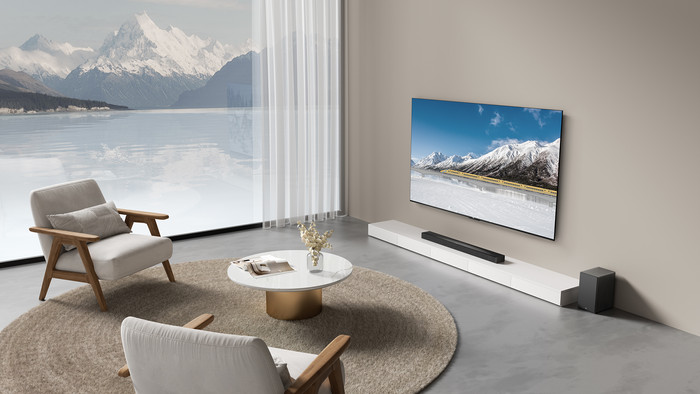 TCL 50 Zoll QLED P71K 4K (2025) + TCL Q65H produkt in gebrauch