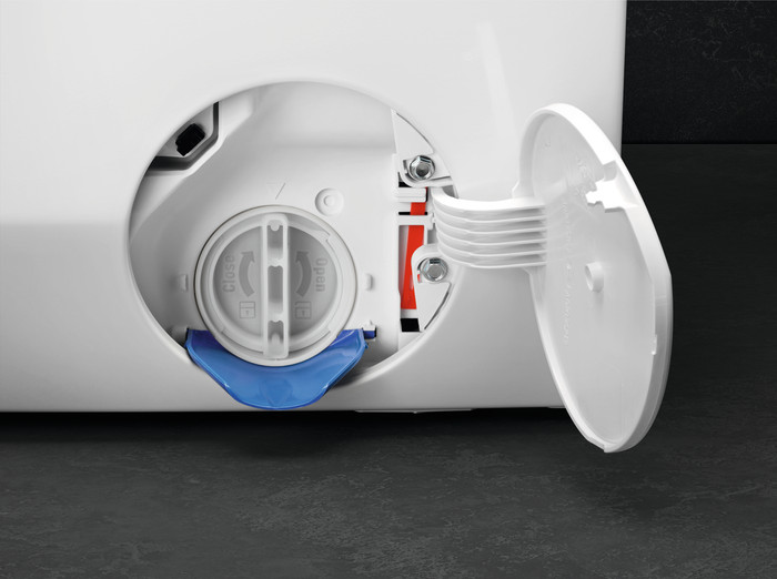 AEG LR8EG75480 + AEG TR9T75680 detail