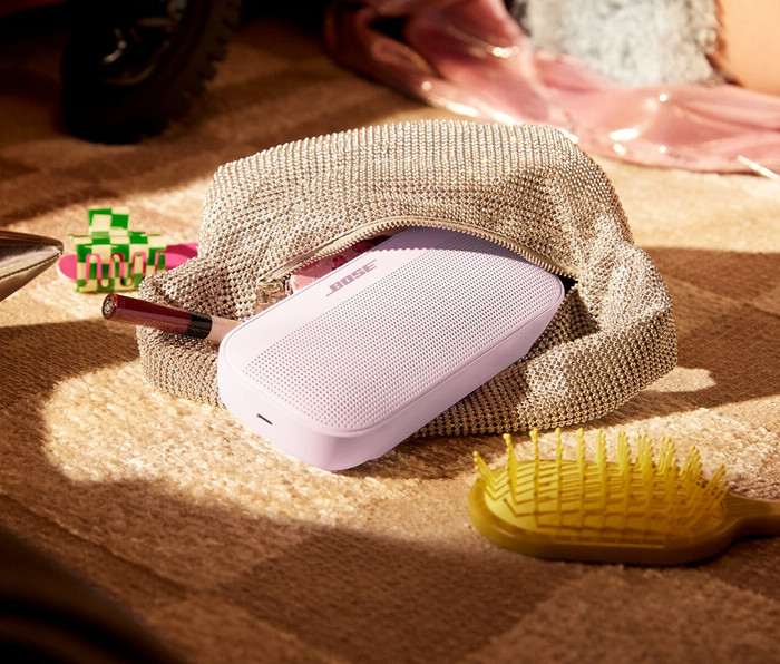 Bose SoundLink Flex 2nd Gen Pink product in use