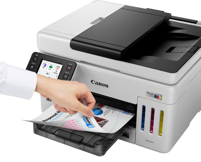Canon MAXIFY GX6150 produkt in gebrauch