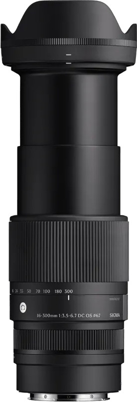 Sigma 16-300mm f/3.5-6.7 DC OS Contemporary Fujifilm X-Mount vorne