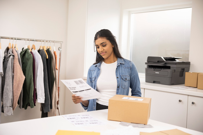 Brother DCP-L2660DW product in use