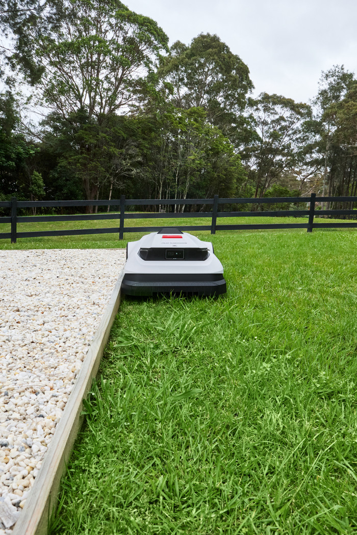 ECOVACS GOAT A1600 RTK product in use