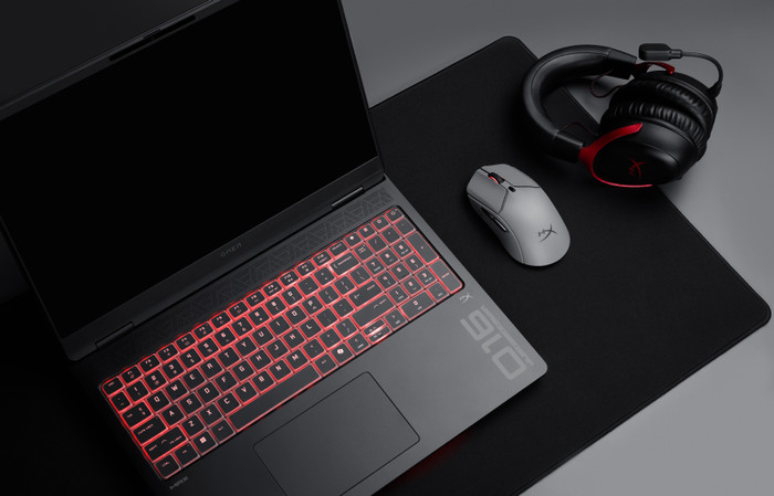 HyperX Pulsefire Haste 2 Pro 4K Wireless Gaming Mouse product in use