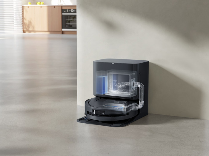 ECOVACS DEEBOT T80 Omni product in use