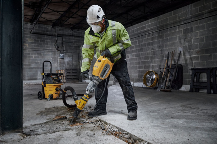 DeWalt DWV905M-QS + DeWalt DWV9402-XJ (5x) produkt in gebrauch