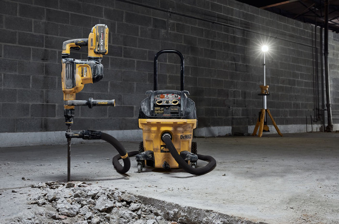 DeWalt DWV905M-QS + DeWalt DWV9402-XJ (5x) produkt in gebrauch