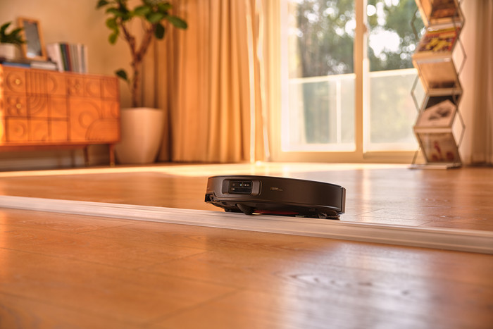 Roborock Saros Z70 R&D Black visueller lieferant