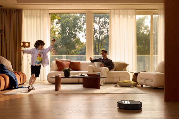 Roborock Saros Z70 Black produkt in gebrauch