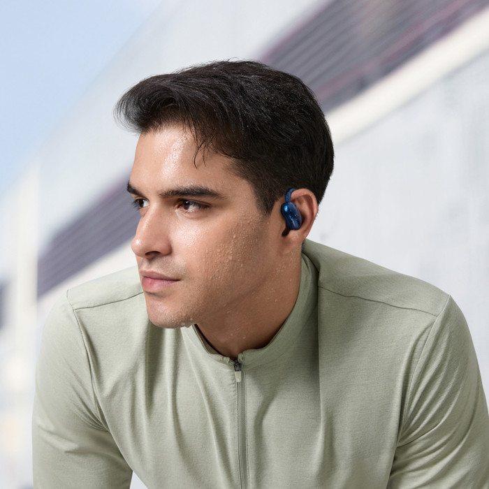 soundcore AeroFit 2 Blue product in use