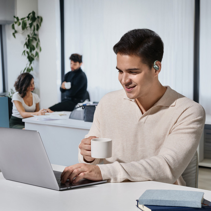 Soundcore AeroFit 2 Grün produkt in gebrauch