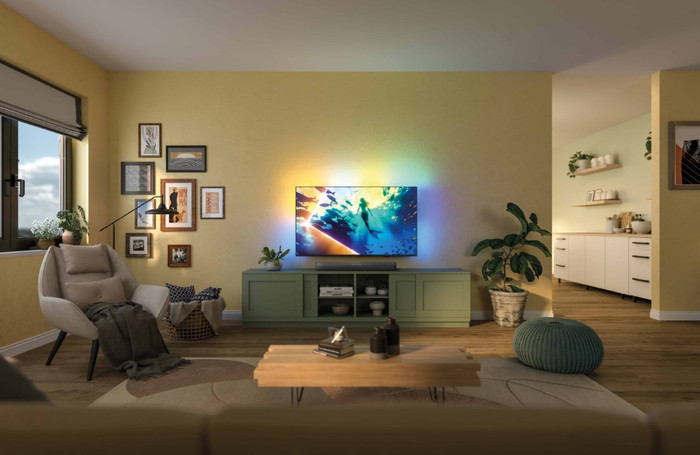 Philips Ambilight 55 inches PUS8000 4K (2025) product in use