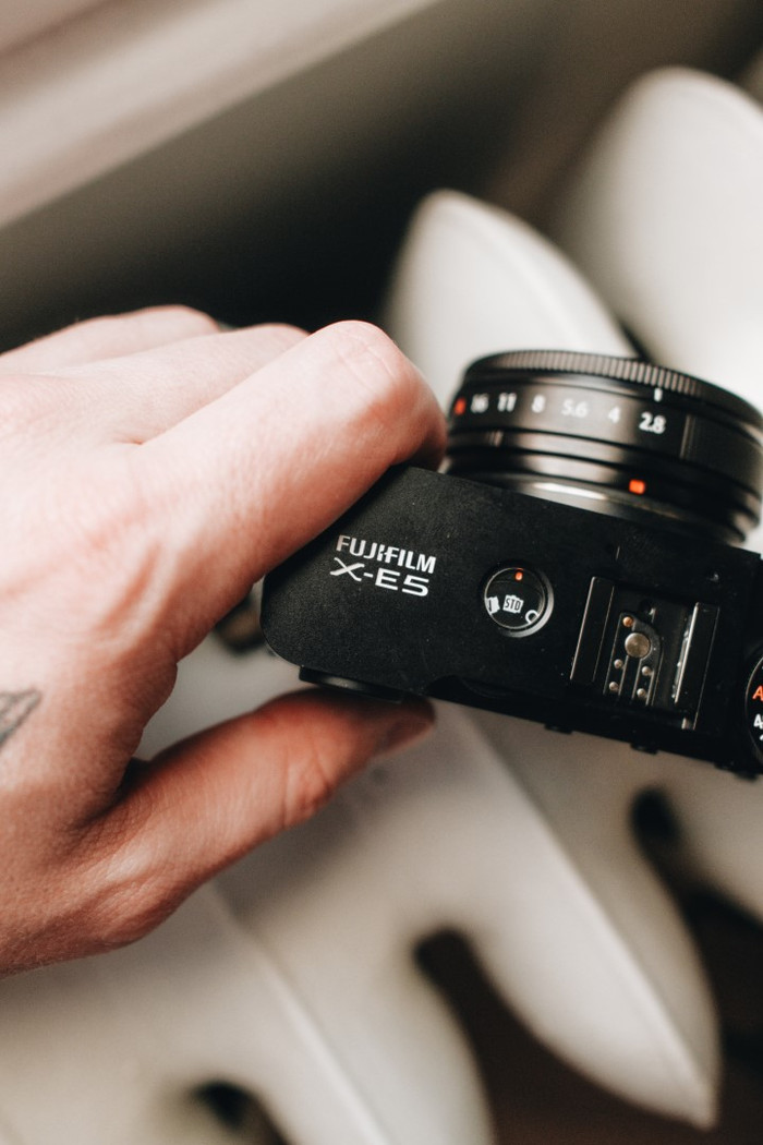 Fujifilm X-E5 Schwarz + 23mm f/2.8 produkt in gebrauch