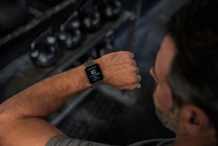 Garmin Venu X1 Green product in use