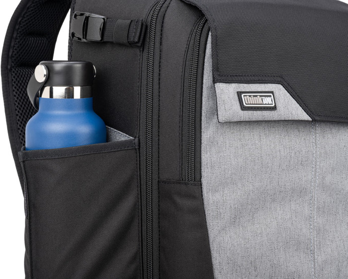 Think Tank Mirrorless Mover Reiserucksack Cool Grey detail