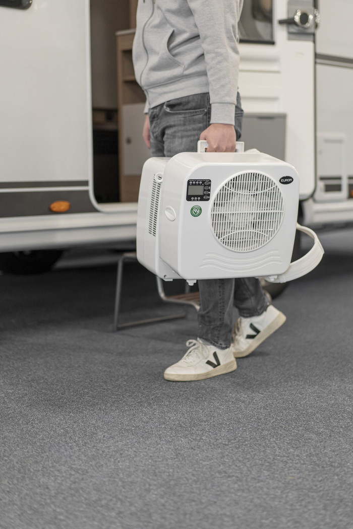 Eurom AC3201 E Caravan Air Conditioner product in use