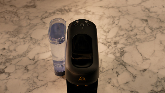 Philips L'OR BARISTA Absolu LM9512/60 product in use