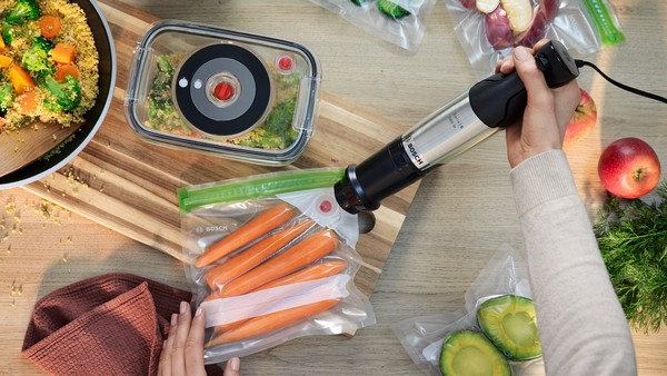 Bosch Ergomaster Series 6 MSM6M633 product in use