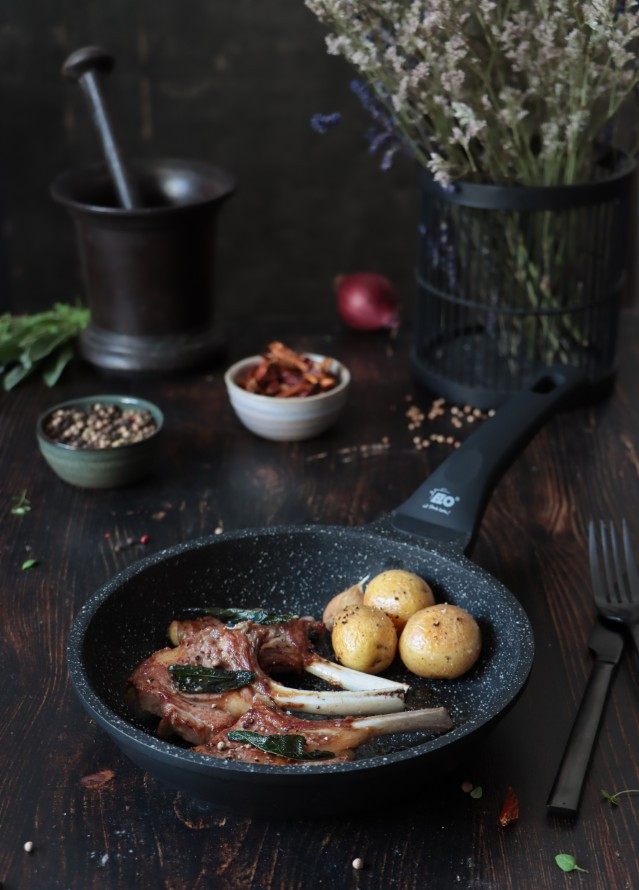 ELO Siloncast Bratpfanne 24 cm produkt in gebrauch