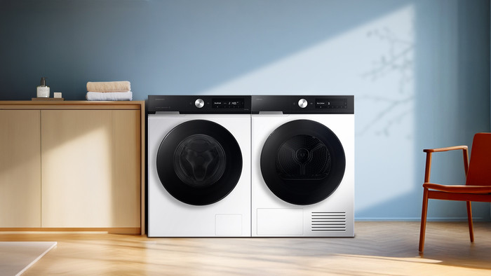 Samsung WW90DB7U94GE Bespoke AI Wash product in use