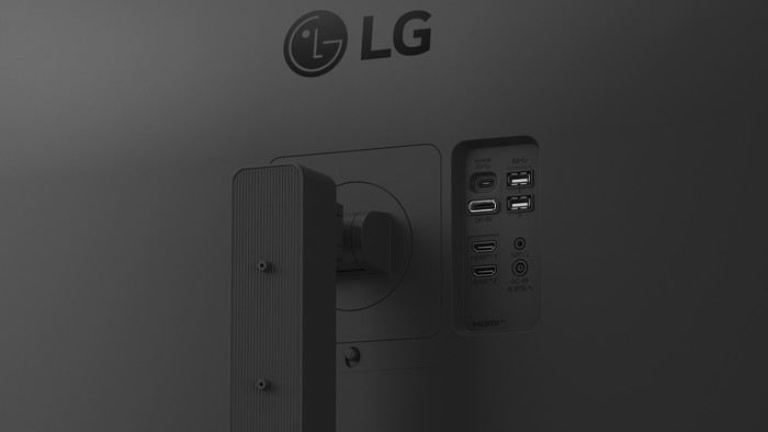 LG UltraFine 32U720A-B detail