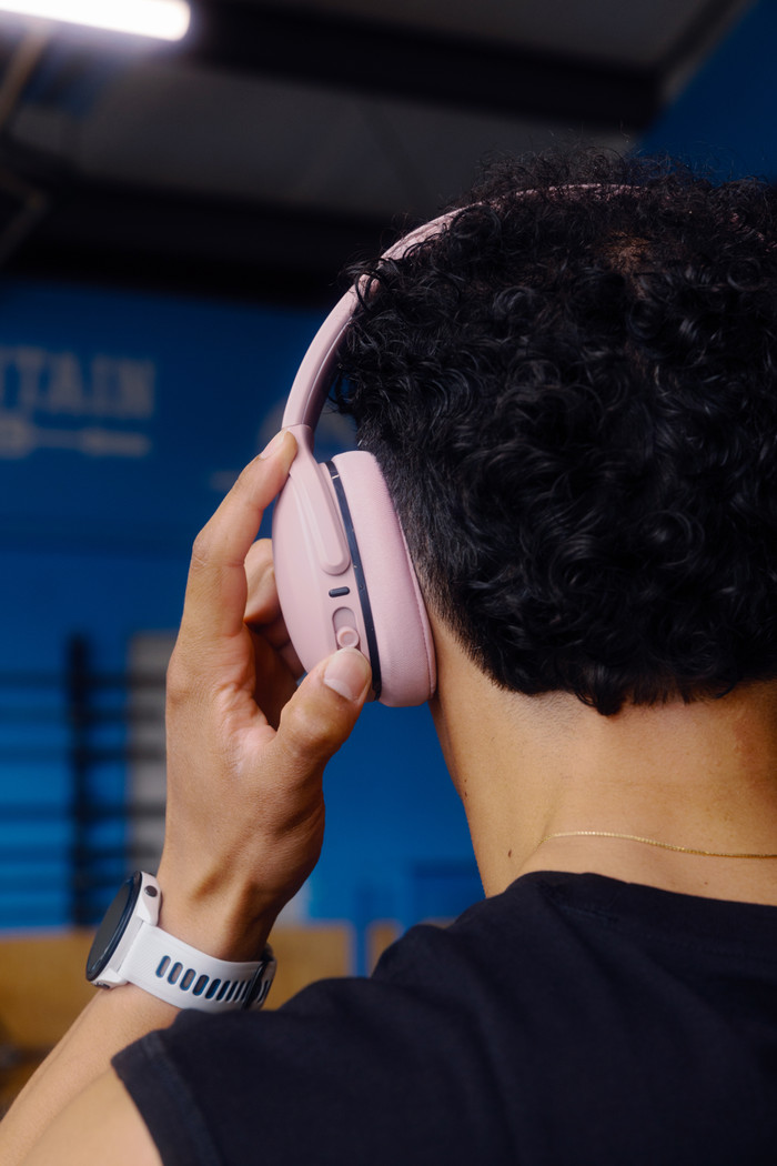 Skullcandy Crusher Active Rosa produkt in gebrauch