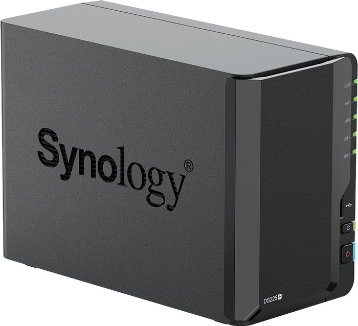 Synology DS225+ + Seagate IronWolf 8TB rechte seite