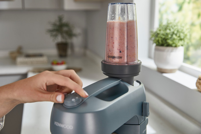 Kenwood Go KZM35.040GY produkt in gebrauch